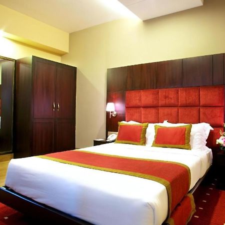 West Park Inn Dhaka Exterior photo